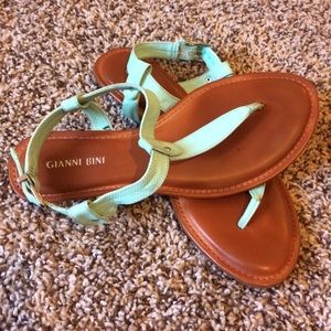 Gianni Bini sandals